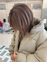 ノエ(noe)&nbsp;ミディアム/ボブ/レイヤーカット/ダブルカラー/ブリーチ/栄k127