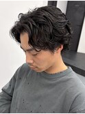 「色気漂う大人ヘア」ニュアンスパーマ×センターパート