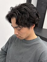 アンドメゾンオム(&Maison. homme) 「色気漂う大人ヘア」ニュアンスパーマ×センターパート