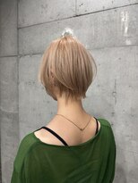 シャワー(SHOWER)&nbsp;ショートレイヤー/顔周りレイヤー/ショートボブ/髪質改善/前髪