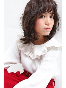 イソラブル(ISOLA-blu) 【伸ばしかけにオススメ】ダークグレー×ゆるカールショート