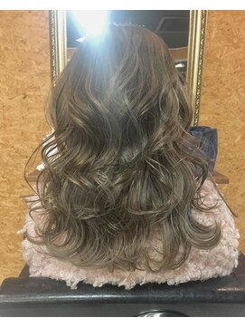 ハグ(Hug) 外国人風SPECIALハイライト