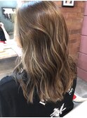 大人かわいいオシャレなハイライト【似合わせアドバイザー】