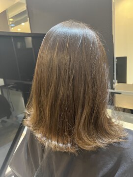ディーヘアーデザイン(d.HAIR DESIGN) アディクシーエメラルド♪
