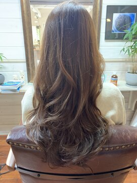 アールイーアンドソ(reandso) ゆるふわロング