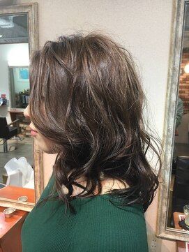 エゴン ヘアー グランド(EGoN hair grand) ミディアムレイヤー