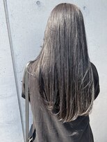アチーブ ヘア デザイン(achieve hair design)&nbsp;外国人風グレイアッシュフェイクブラック透け感透明感