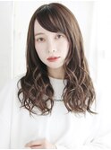大人可愛いミックスカールスタイル