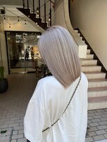 ロナバイソル(lona by SoL) ホワイトアッシュ×切りっぱなしミディ