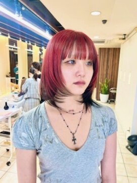 クオリス 上板橋店(QUALIS) 大人透明感艶カラーインナーハイトーンアンブレラチェリーレッド