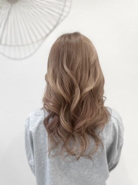 エフヘア レヴェリー(Fhair reverie) ピーチミルクティーベージュ