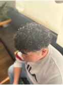 ショートに似合うハードなパーマ×ツーブロック