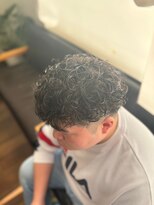 ヘアーワークス ボナ(HAIR WORKS bona.)&nbsp;ショートに似合うハードなパーマ×ツーブロック