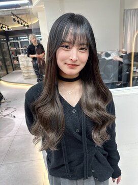 ロンドメリア 天神大名店(Lond Melia) メルティカラー/天神/似合わせカット/ウェーブミディアム
