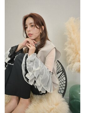 オンフリーク(ON.fleek) 韓国風流れる顔周りカット