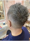 ブリーチ1回でつくるグレー×刈り上げ