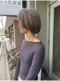 グレージュカラー/ショートボブ