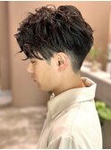 毛流れ　ニュアンスパーマ　ツーブロック　ショート