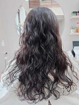 ヘアメイク エイムズ シュアーニューエイジ(HAIR&MAKE aim.s SUR UN NUAGE) パーマ