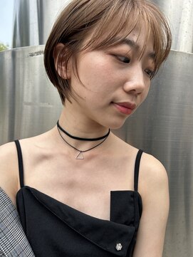 コディー(CODY) ミディアムヘア暗めカラー/デザインカラー/フェイスフレーミング