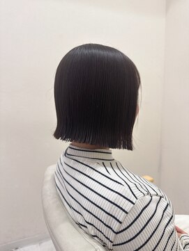 ジーナ 熊本(Zina) こっくりブラウン/ミニボブ