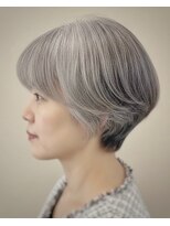 アンドモア(and MORE)&nbsp;大人ショートボブスタイル