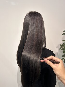 ジプソ(Gypso) 艶髪ストレート＊暗めグレージュ