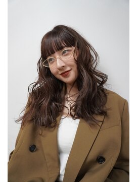 ゾーイ(ZOEY) 今泉　モードヘア　レイヤーカット