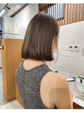 ニール 名古屋 伏見 丸の内(NEELU) 【RIE】まろやかベージュボブ