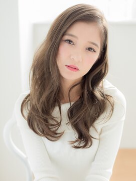 ケーオーエスビューティー(K O S beauty) フェミニン×パーマスタイル