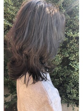 グリーン(green) ブリーチなしでつくるMAX赤み消しマットカラー　bymisaki