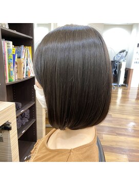 アローズソワン(HELLO'S SOIN) 乾かすだけでまとまるボブ