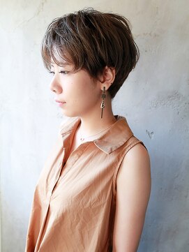 フィルドール 大分明野店(fild'or) 癖毛をいかした【フェミニンなショートスタイル】