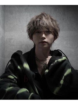 シン(syn) スパイラルパーマツイストスパイラルパーマ 波巻きパーマ