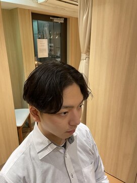 ヘアーモードキクチ 日本橋三越前店 センターパート