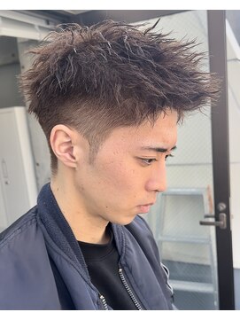 リベル(LIBER) ツイストパーマ/スパイキーショート/刈り上げ/八王子駅/吉川