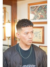 バーバーショップ ダリー(BARBERSHOP DALIE) ハイスキンフェード濡れパンクロップスタイル