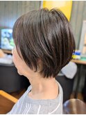 ショートボブ