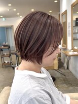ディフィー 梅田(Defi) 白髪ぼかしハイライト×ショートボブ/梅田