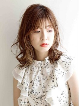 ファースト 西新発田店(FIRST)の写真/【新発田/9月NEW OPEN！】大人女性の髪悩みに寄り添い、上品で艶やかな仕上がりをマンツーマンで叶えます◎