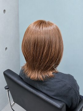 グラッジ 池袋(GLADGE) ブリーチで叶える柔らかベージュカラー