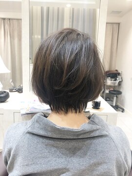 ガレリアエレガンテ 名駅店(GALLARIA Elegante) バッサリショート