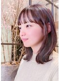 大人可愛い20代30代40代小顔ワンサイドショートボブ丸み前下がり