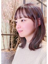 ルエ(rue)&nbsp;大人可愛い20代30代40代小顔ワンサイドショートボブ丸み前下がり