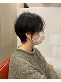 フロント長めの大人世代のミセスショート
