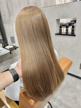 リッシュ(RISH) ベージュカラー