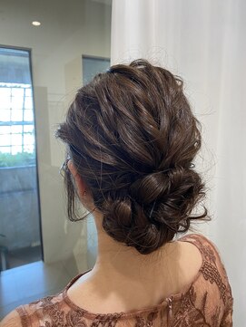 アキオドットヘアー(AKIO.hair) 地下鉄心斎橋駅からすぐ！個室ヘアーサロンでアレンジセット！