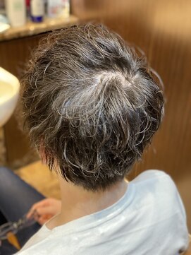 ヘアーモードキクチ 神田日銀通り店 神田オフィスパーマ