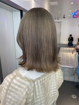 ゲーム 原宿店(GAME) ベージュ/ミディアム/オージュア/ダブルカラー/髪質改善/原宿