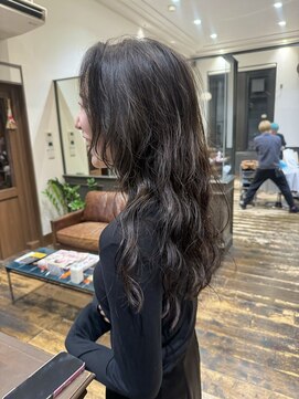 ナビッジ(NABIGE) ロングはホットパーマで。　　スタイリスト今村